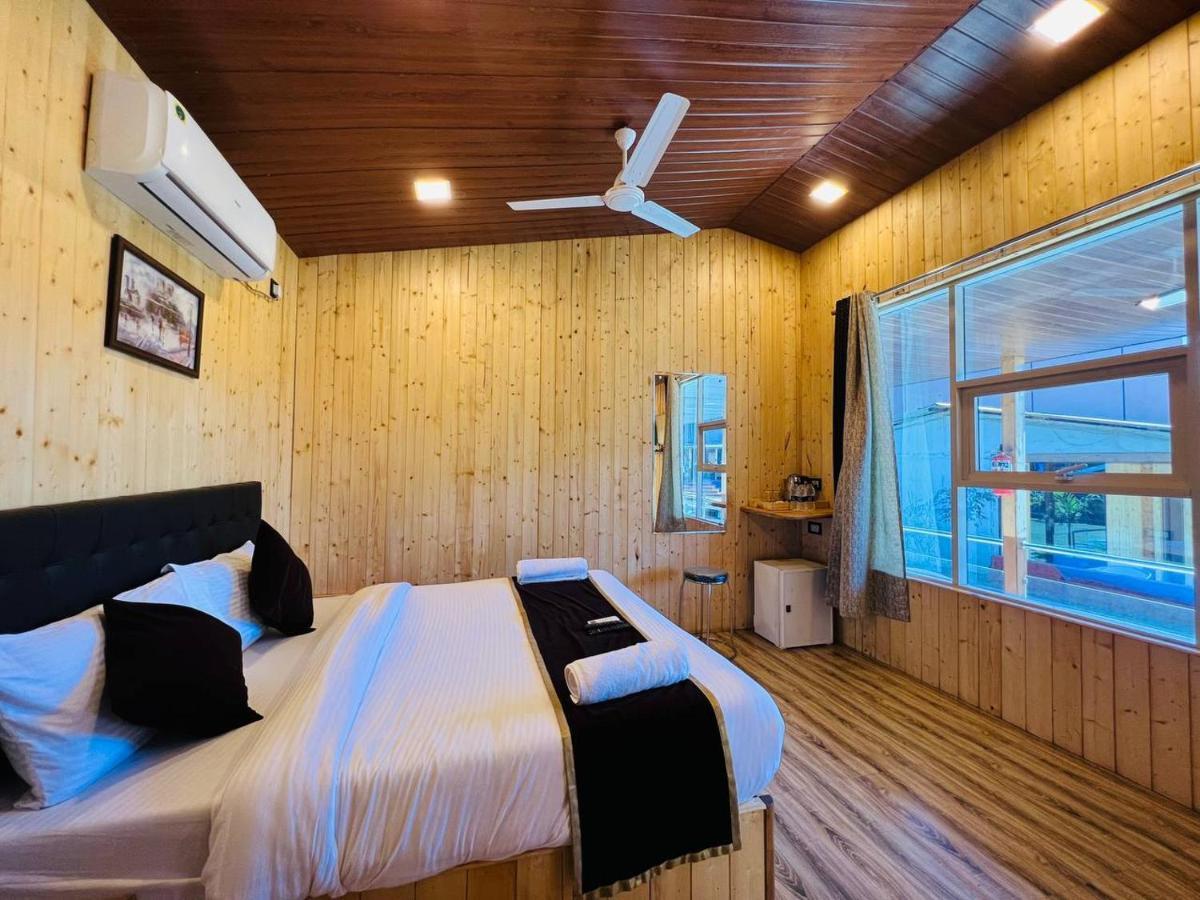 Arya Resort And Spa Mahābaleshwar Zewnętrze zdjęcie