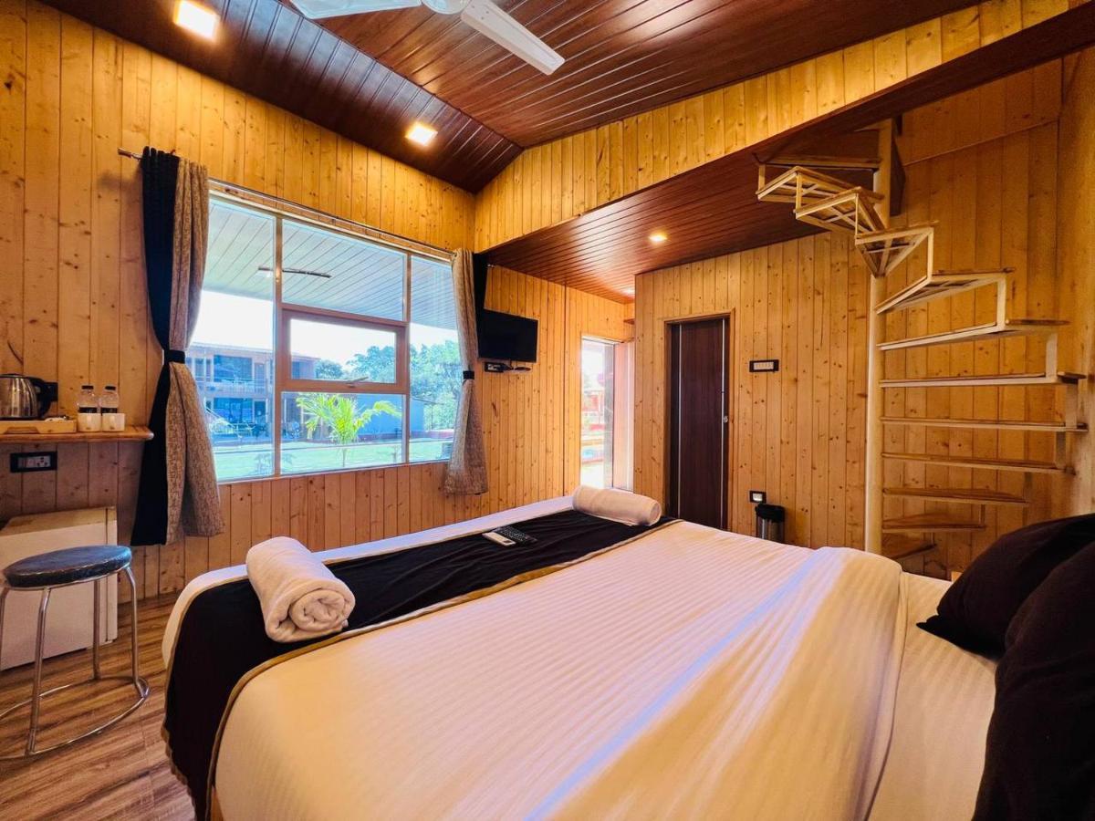 Arya Resort And Spa Mahābaleshwar Zewnętrze zdjęcie